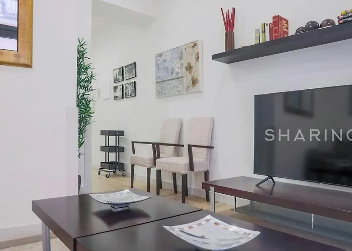 Apartment Malasana By Sharingco