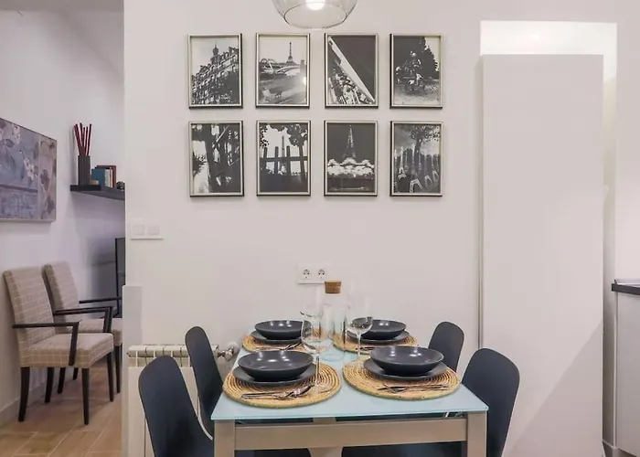 Apartment Malasana By Sharingco