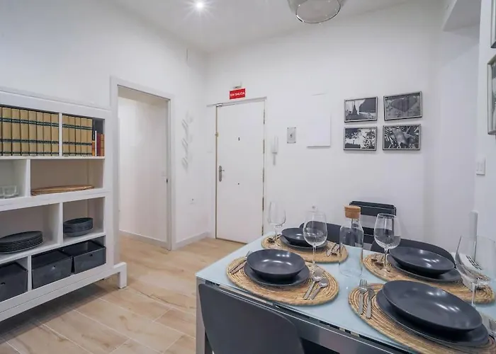 Apartment Malasana By Sharingco